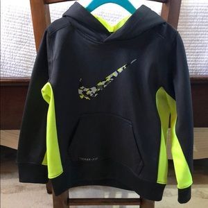 4t nike hoodie